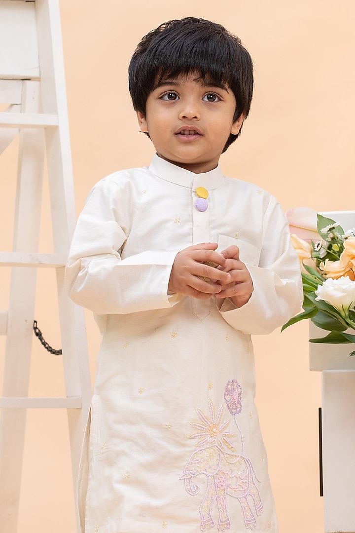 Ivory Spun Silk Thread Embroidered Kurta Set For Boys by Kirti Agarwal Pret n Couture at Pernia's Pop Up Shop