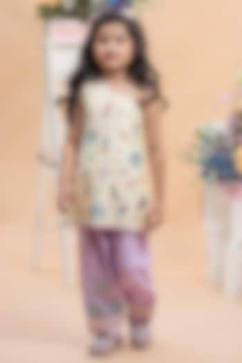 Pastel Yellow Spun Silk Hand Embroidered One-Shoulder Kurta Set For Girls by Kirti Agarwal Pret n Couture at Pernia's Pop Up Shop