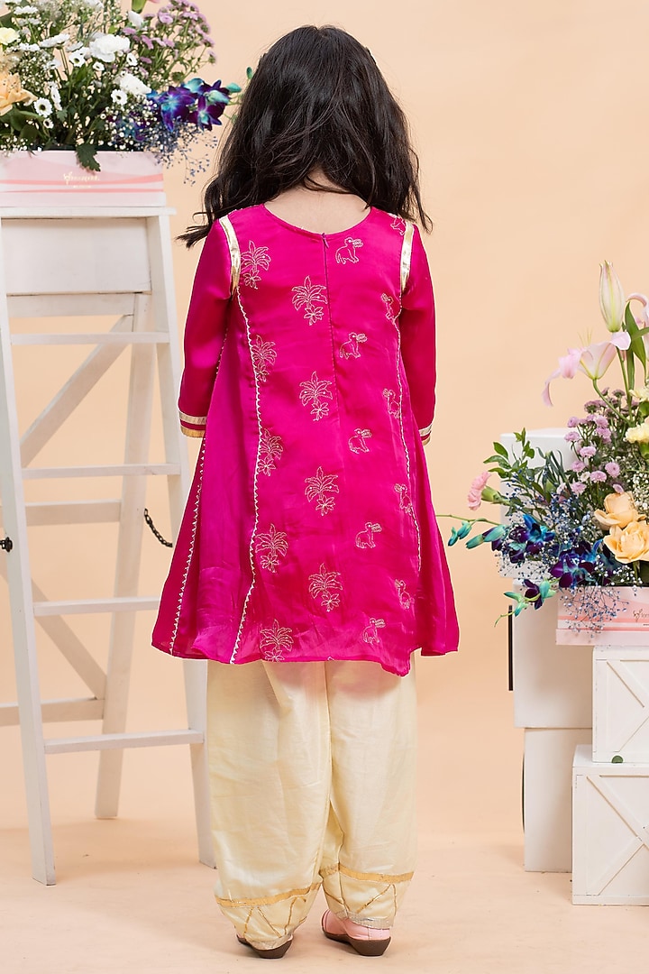 Fuchsia Pink Spun Silk Thread Embroidered A-Line Kurta Set For Girls by Kirti Agarwal Pret n Couture at Pernia's Pop Up Shop