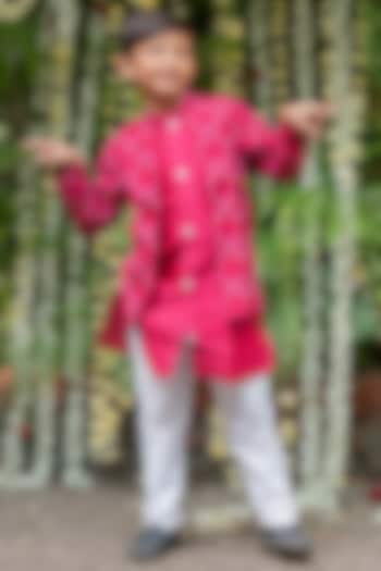 Maroon Chanderi Silk & Cotton Silk Thread Embroidered Jacket Style Kurta Set For Boys by  Kirti Agarwal Pret n Couture at Pernia's Pop Up Shop