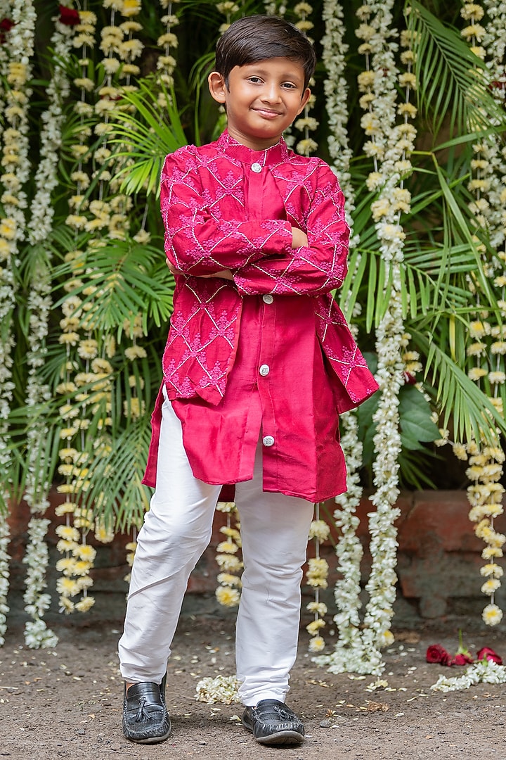 Maroon Chanderi Silk & Cotton Silk Thread Embroidered Jacket Style Kurta Set For Boys by Kirti Agarwal Pret n Couture at Pernia's Pop Up Shop