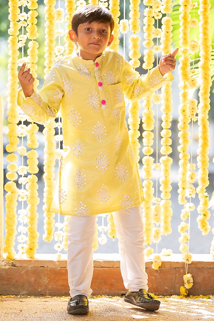 Lemon Green Crepe Silk & Cotton Silk Thread Embroidered Kurta Set For Boys by Kirti Agarwal Pret n Couture at Pernia's Pop Up Shop