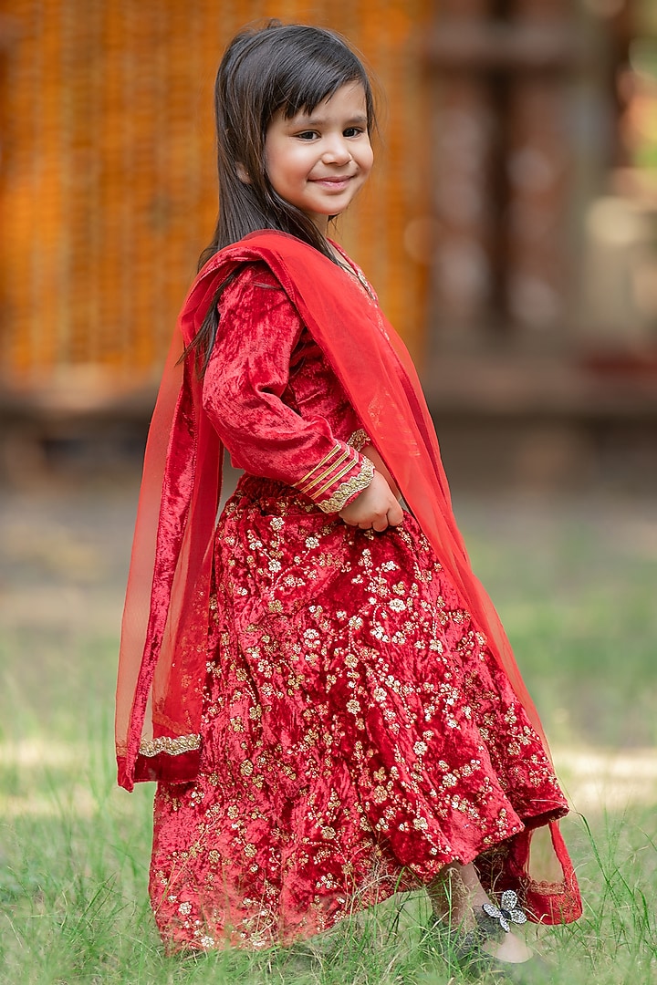 Maroon Velvet Floral & Sequins Embroidered Lehenga Set For Girlss by Kirti Agarwal Pret n Couture at Pernia's Pop Up Shop