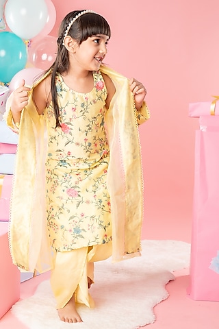 Yellow Organza & Chanderi Silk Thread Embroidered Jacket Set For Girlss by  Kirti Agarwal Pret n Couture