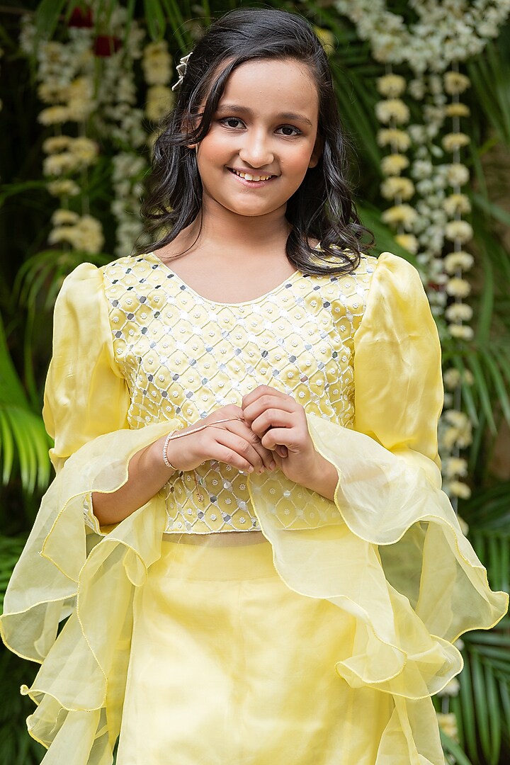 Light Yellow Organza Pearl & Mirror Embroidered Kurta Set For Girls by  Kirti Agarwal Pret n Couture at Pernia's Pop Up Shop