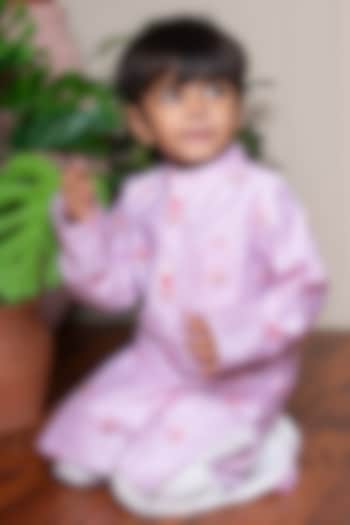 Lavender Pure Chanderi Silk & Cotton Silk Floral Embroidered Kurta Set For Boys by Kirti Agarwal Pret n Couture at Pernia's Pop Up Shop