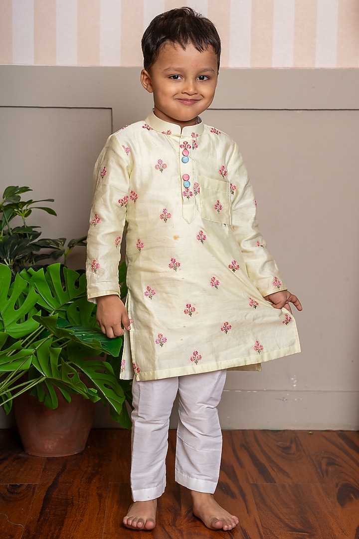 Yellow Pure Chanderi Silk & Cotton Silk Embroidered Kurta Set For Boys by Kirti Agarwal Pret n Couture at Pernia's Pop Up Shop