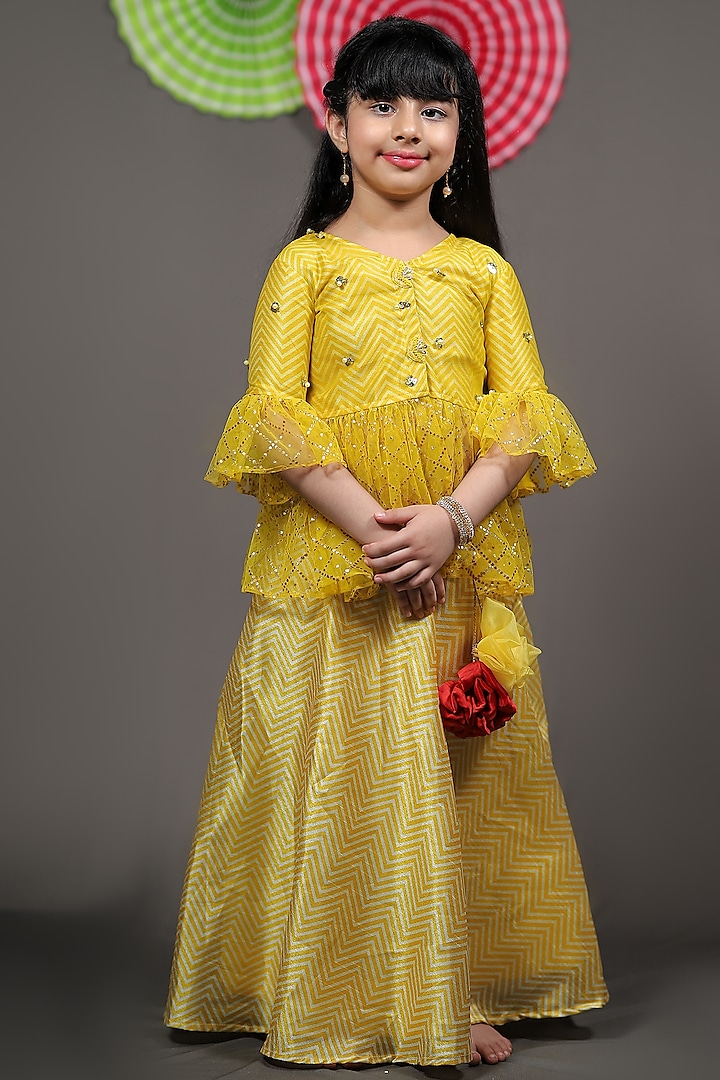 Yellow Zigzag Printed Lehenga Set For Girls by  Kirti Agarwal Pret n Couture