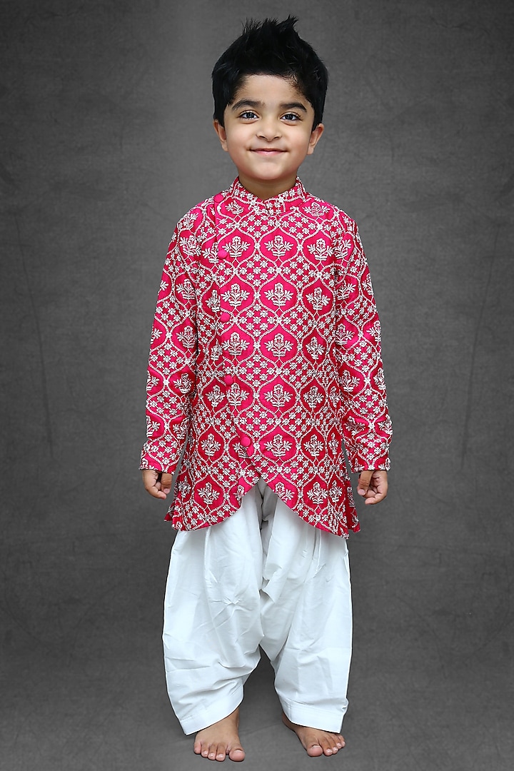 Fuchsia Pink Embroidered Sherwani Set For Boys by  Kirti Agarwal Pret n Couture