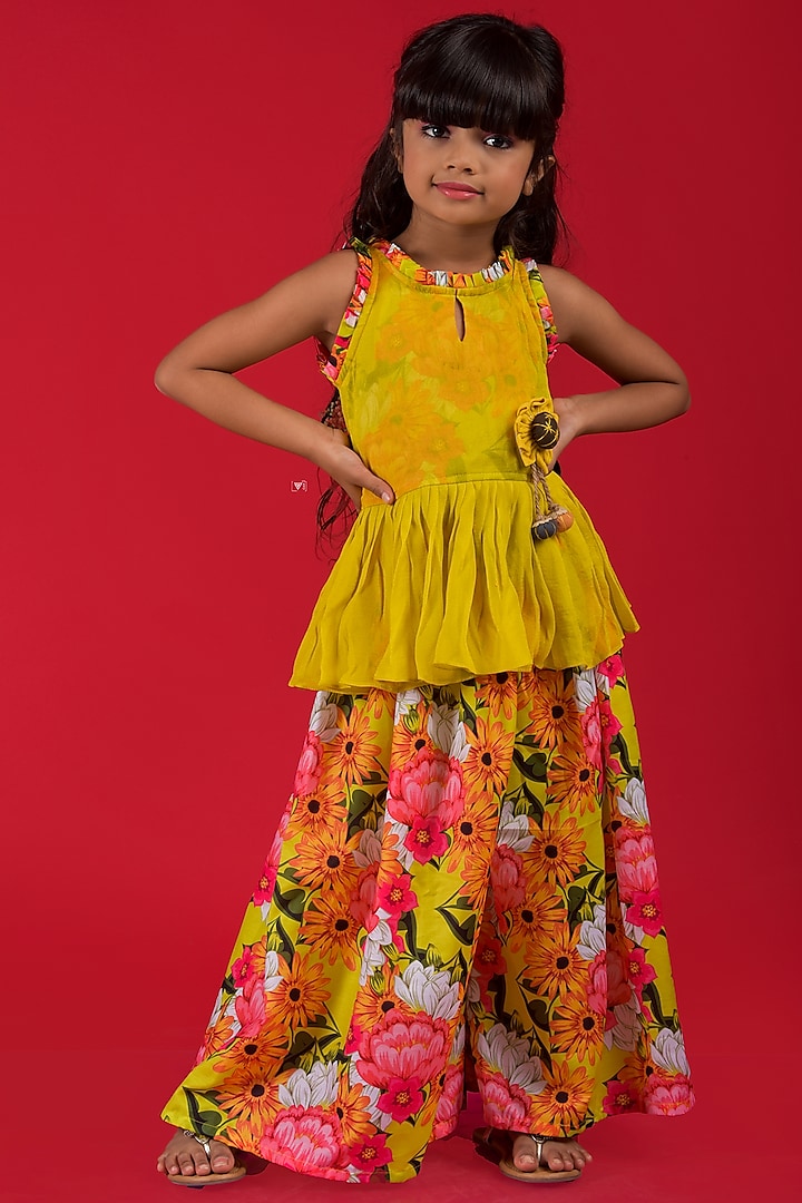 Yellow Printed Palazzo Pant Set For Girls by  Kirti Agarwal Pret n Couture
