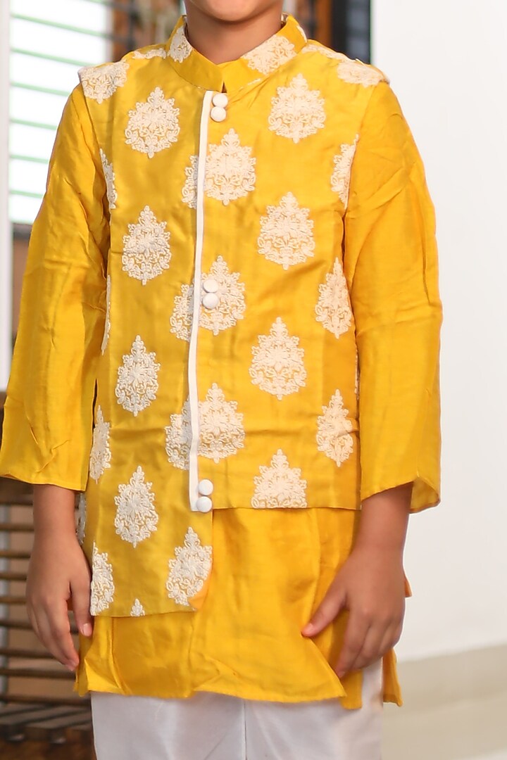 Yellow & White Silk & Cotton Silk Embroidered Bundi Jacket Set For Boys by Kirti Agarwal Pret n Couture at Pernia's Pop Up Shop