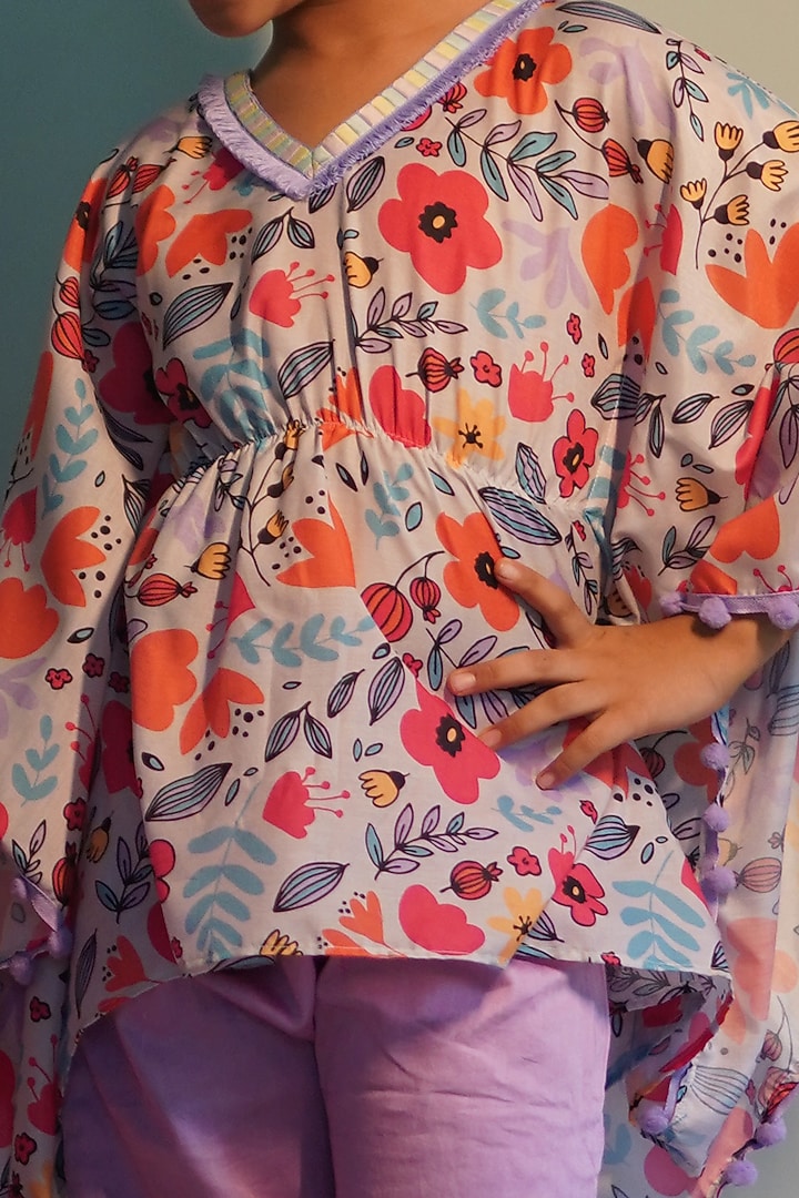Lavender Floral Printed Kaftan Set For Girls by Kirti Agarwal Pret n Couture at Pernia's Pop Up Shop