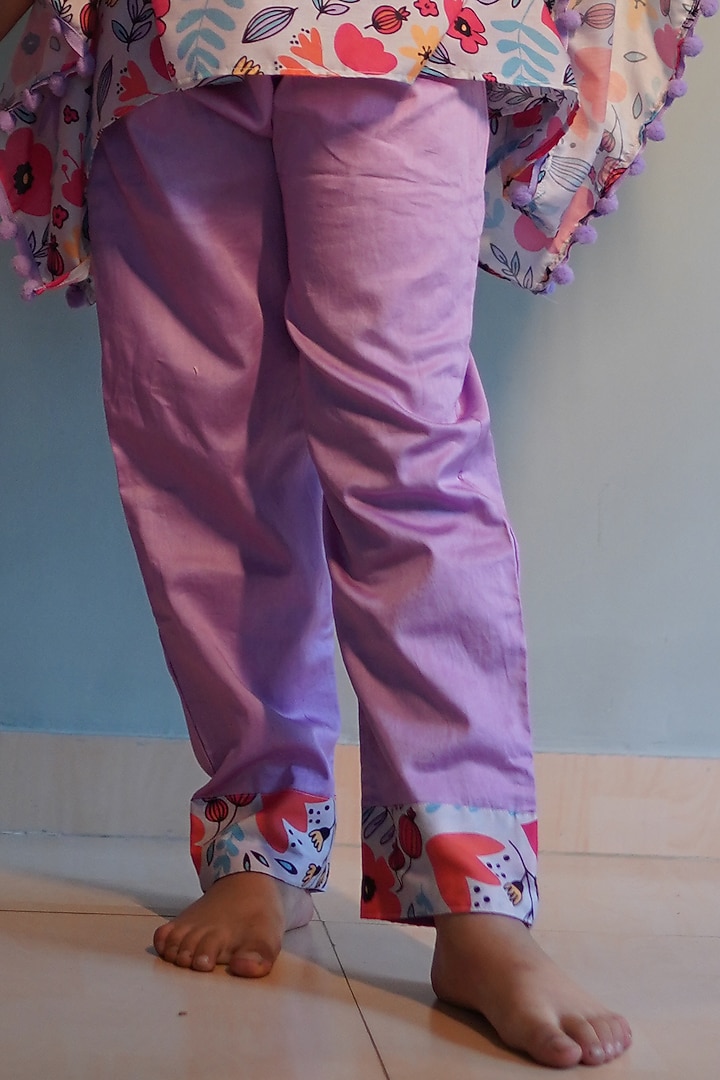 Lavender Floral Printed Kaftan Set For Girls by Kirti Agarwal Pret n Couture at Pernia's Pop Up Shop