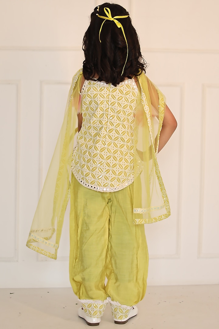 Off-White & Lime Green Embroidered Kurta Set For Girls by Kirti Agarwal Pret n Couture at Pernia's Pop Up Shop