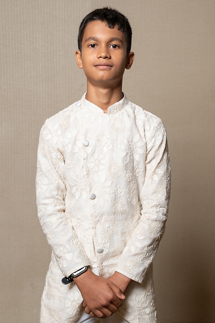 Off-White Chanderi Silk & Cotton Silk Embroidered Bandhgala Set For Boys by Kirti Agarwal Pret n Couture at Pernia's Pop Up Shop