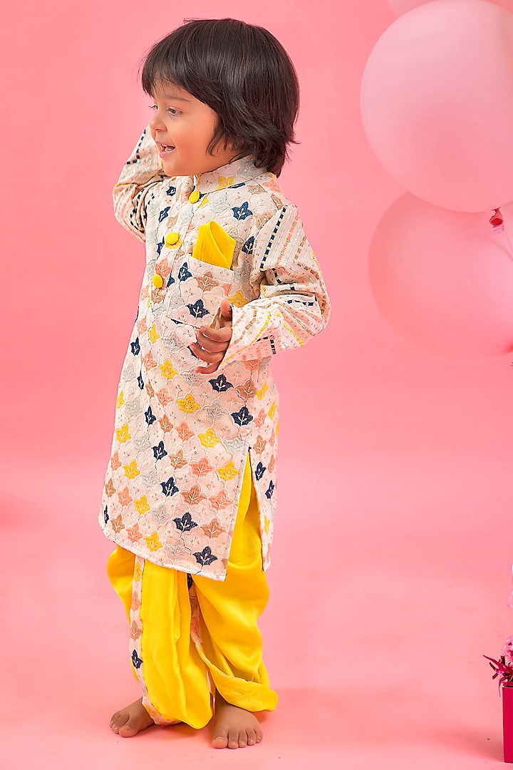 Off-White Satin Silk Thread Embroidered Kurta Set For Boys by Kirti Agarwal Pret n Couture at Pernia's Pop Up Shop