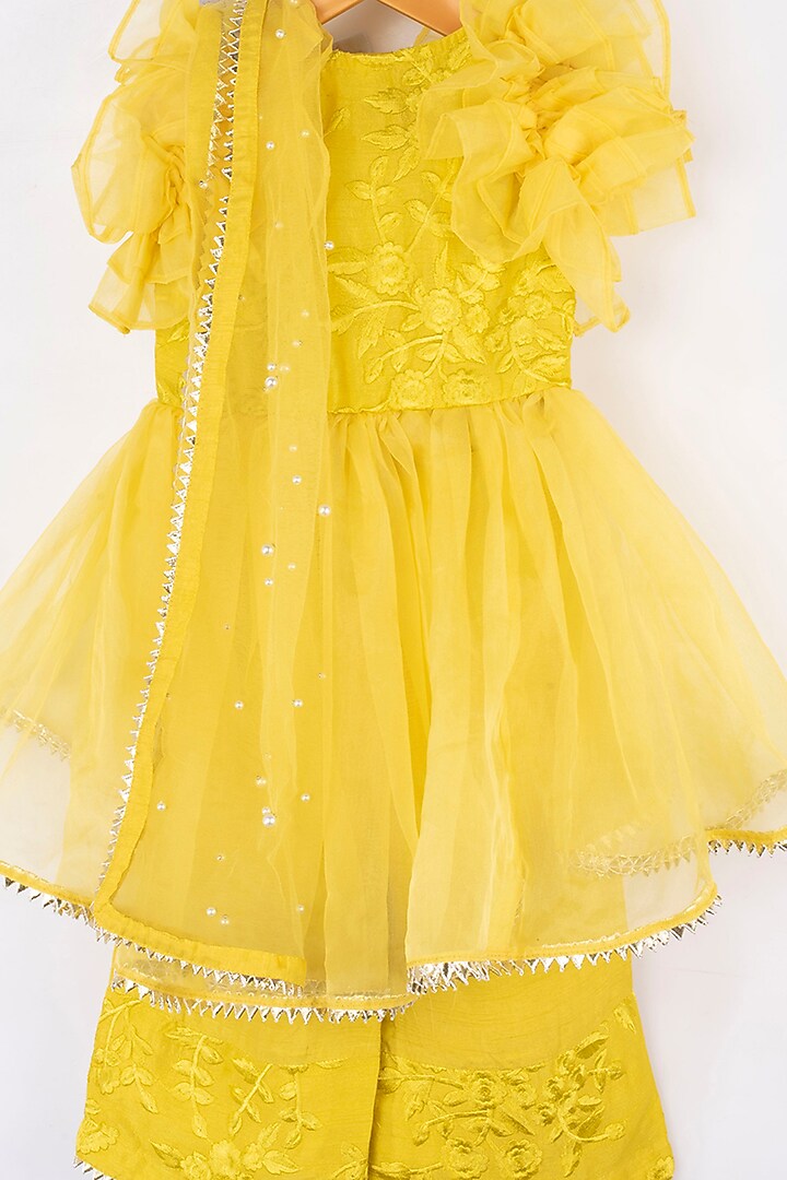 Deep Yellow Embroidered Short Kurta Set For Girls by Kirti Agarwal Pret n Couture at Pernia's Pop Up Shop
