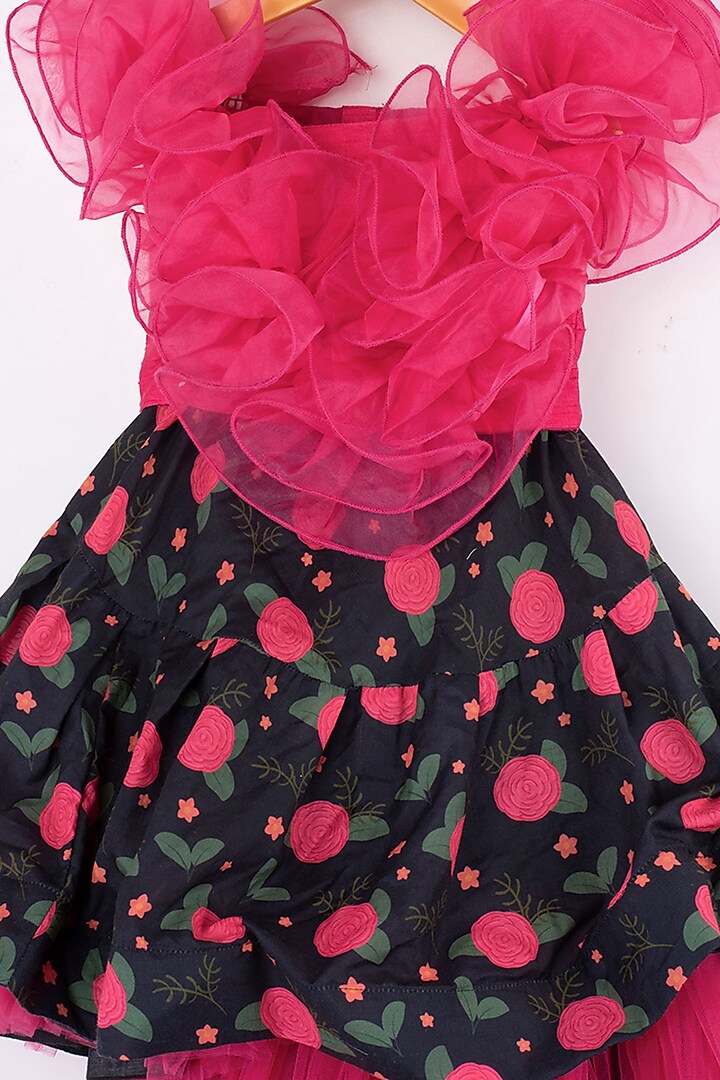 Candy Pink & Black Floral Printed Skirt Set For Girls by  Kirti Agarwal Pret n Couture at Pernia's Pop Up Shop