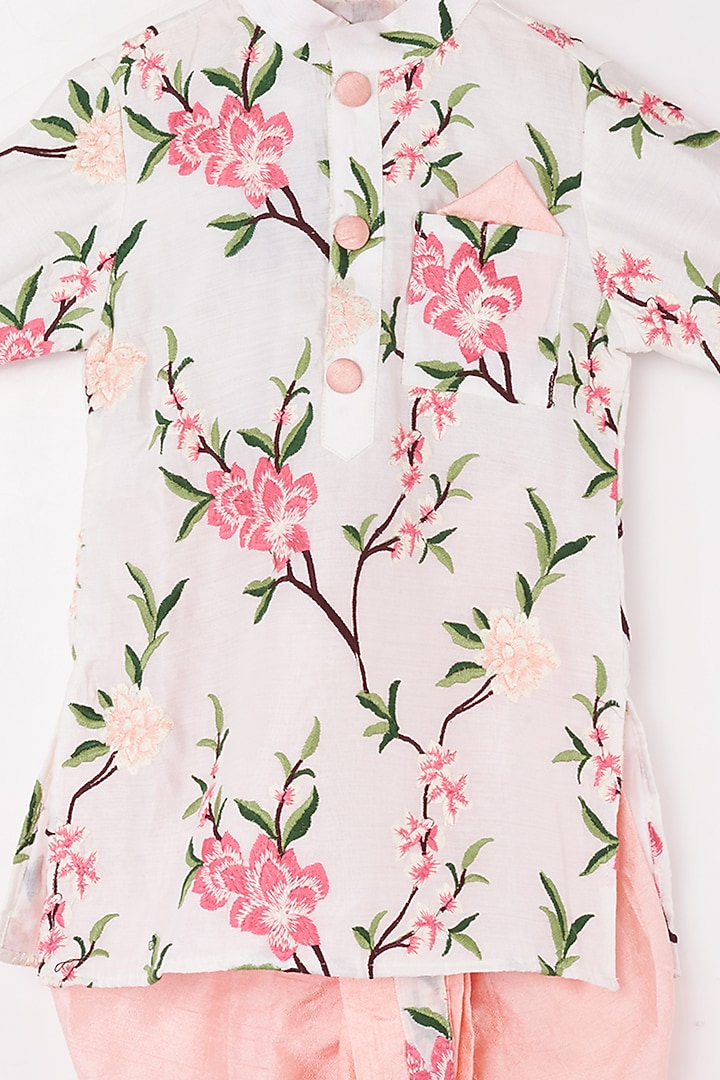 Peach & White Printed Kurta Set For Boys by Kirti Agarwal Pret n Couture at Pernia's Pop Up Shop