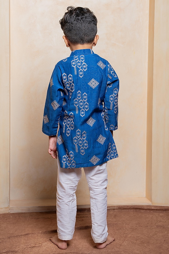 Royal Blue Chanderi Silk Embroidered Kurta Set For Boys by Kirti Agarwal Pret n Couture at Pernia's Pop Up Shop
