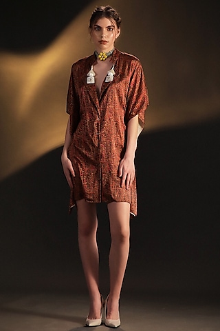 Pink & Gold Satin Embroidered Kaftan by Kaprapan By Anaita Shah