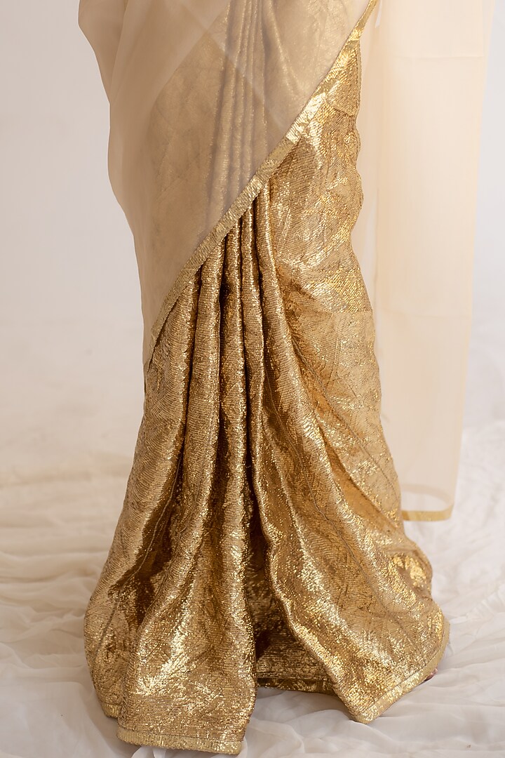 Cream Pure Silk Organza Handcrafted Party Wear Saree by KAPARDARA at Pernia's Pop Up Shop
