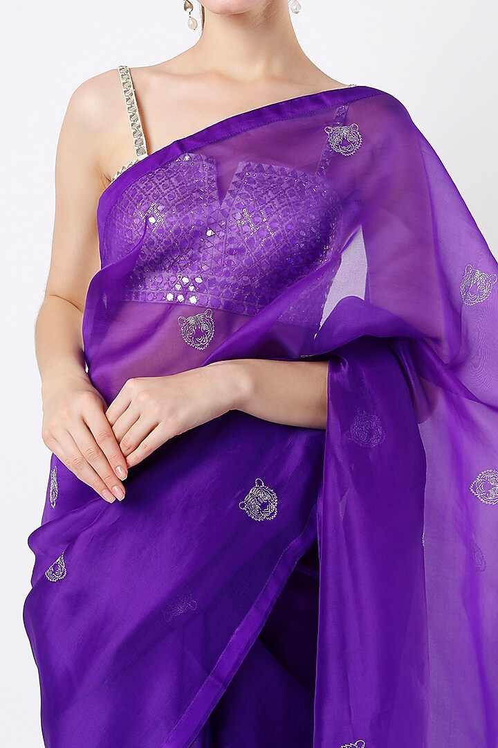 Purple Aari Motifs Party Wear Saree by KAPARDARA at Pernia's Pop Up Shop