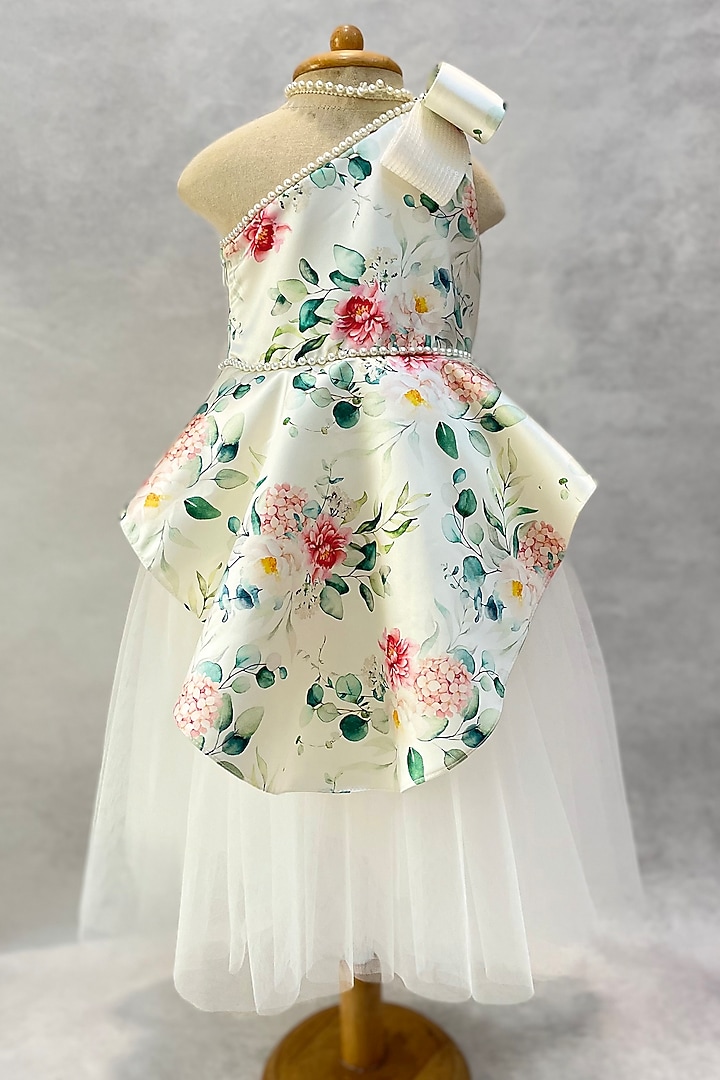 White Floral Printed Gown For Girls by Karasa baby at Pernia's Pop Up Shop