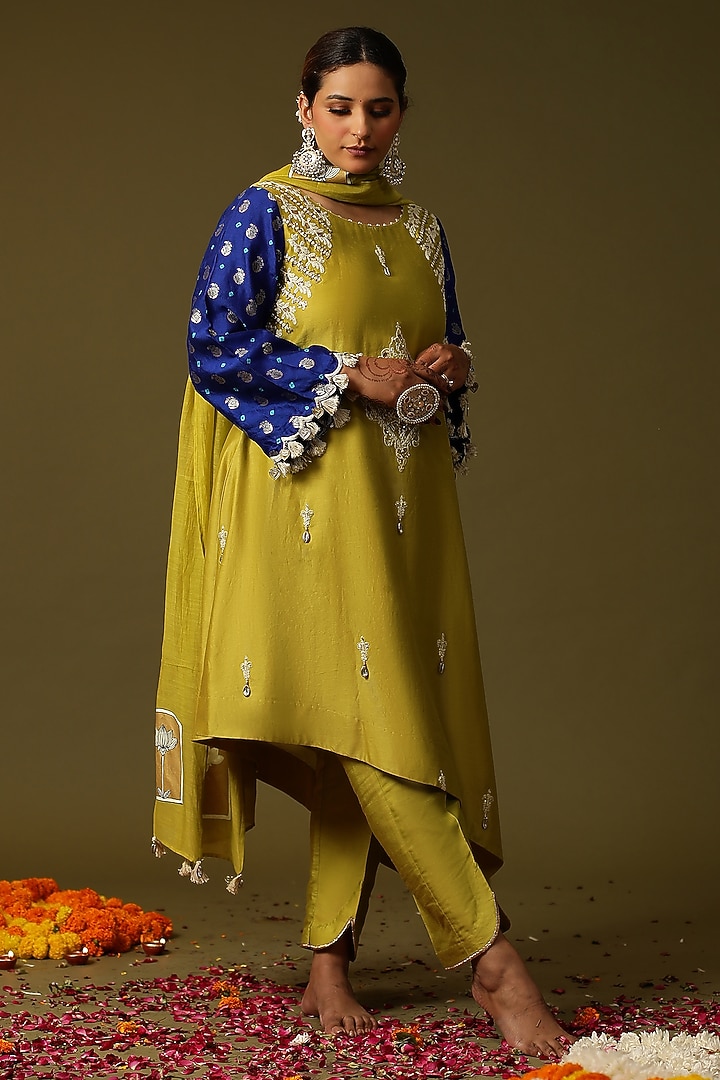 Yellow Chanderi Silk A-Line Kurta Set by Arpita Sulakshana at Pernia's Pop Up Shop