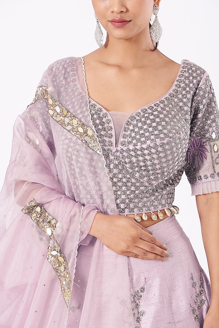 Lilac Embroidered Wedding Lehenga Set by Arpita Sulakshana at Pernia's Pop Up Shop