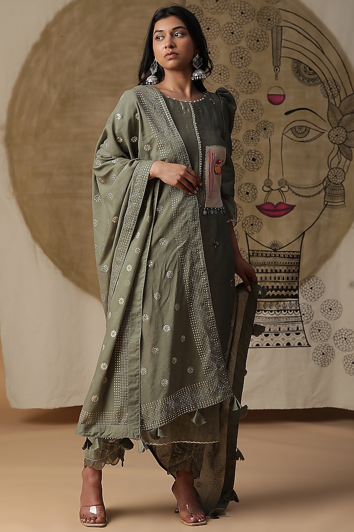 Olive Green Chanderi Silk Hand Painted Kurta Set by Arpita Sulakshana