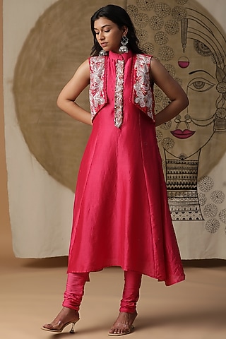 Pink Chanderi Silk Embroidered A-Line Kurta Set by Arpita Sulakshana