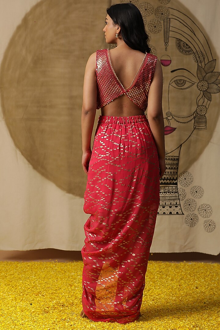 Coral Georgette Embroidered Dhoti Set by Arpita Sulakshana at Pernia's Pop Up Shop