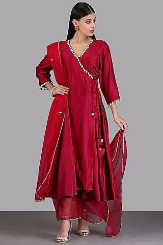 Maroon Chanderi Silk Kurta Set by Arpita Sulakshana