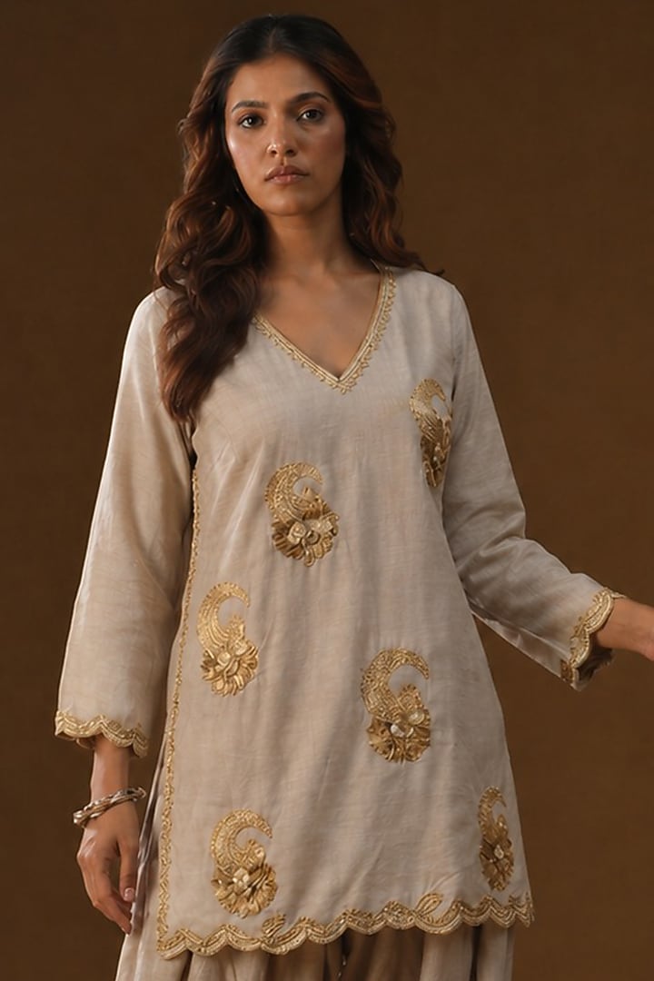 Ivory Summer Silk Hand Painted Short Kurta Set by Arpita Sulakshana at Pernia's Pop Up Shop