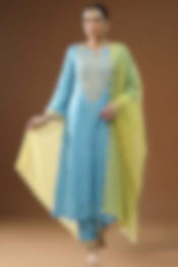 Phirozi Summer Silk Embellished A-line Kurta Set by Arpita Sulakshana at Pernia's Pop Up Shop