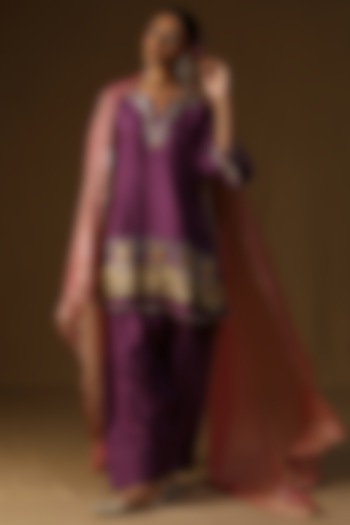 Purple Summer Silk Embroidered A-Line Kurta Set by Arpita Sulakshana at Pernia's Pop Up Shop