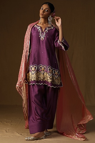 Purple Summer Silk Embroidered A-Line Kurta Set by Arpita Sulakshana