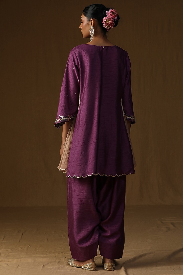Purple Summer Silk Embroidered A-Line Kurta Set by Arpita Sulakshana at Pernia's Pop Up Shop