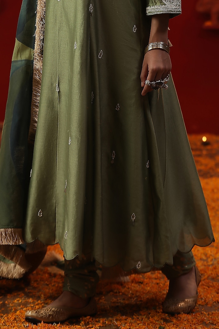 Pista Green Chanderi Silk Kurta Set by Arpita Sulakshana at Pernia's Pop Up Shop