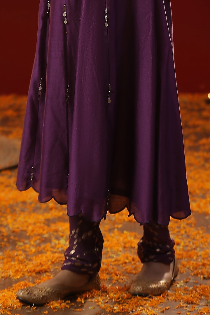 Purple Chanderi Hand Painted Kurta Set by Arpita Sulakshana at Pernia's Pop Up Shop