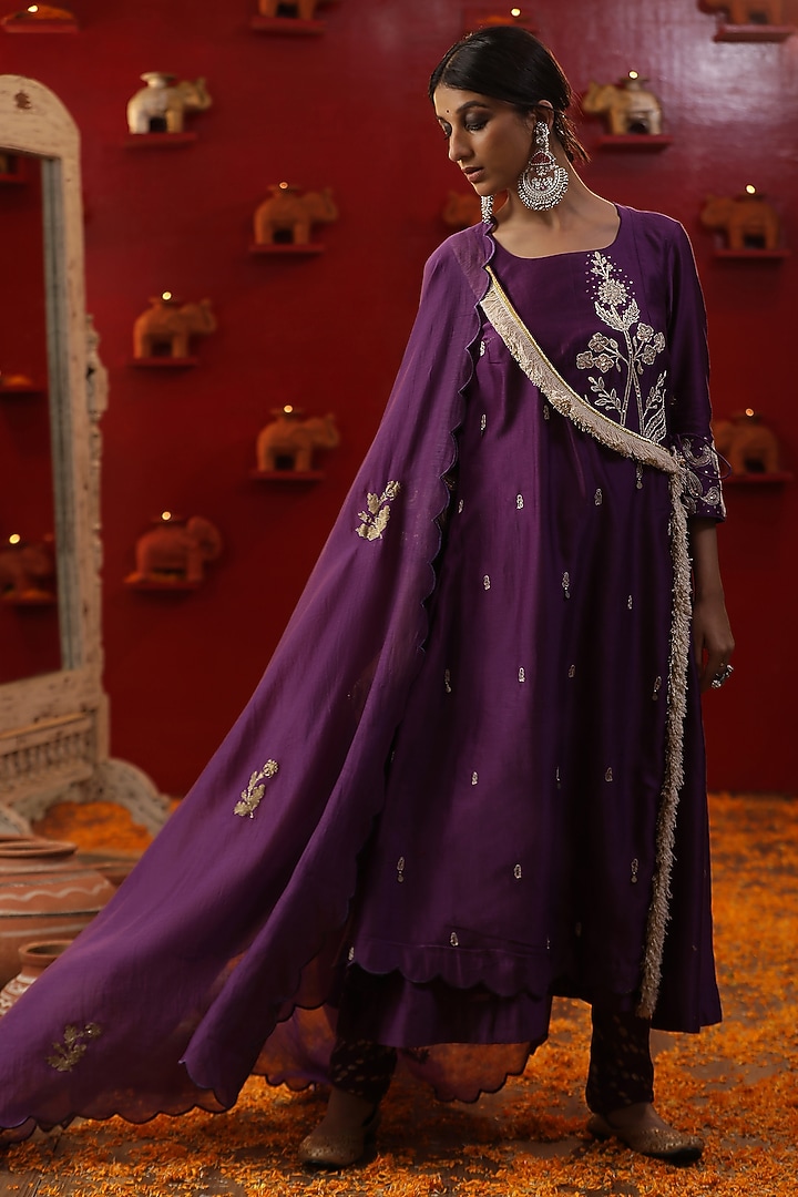 Purple Chanderi Silk Dori Work Kurta Set by Arpita Sulakshana at Pernia's Pop Up Shop