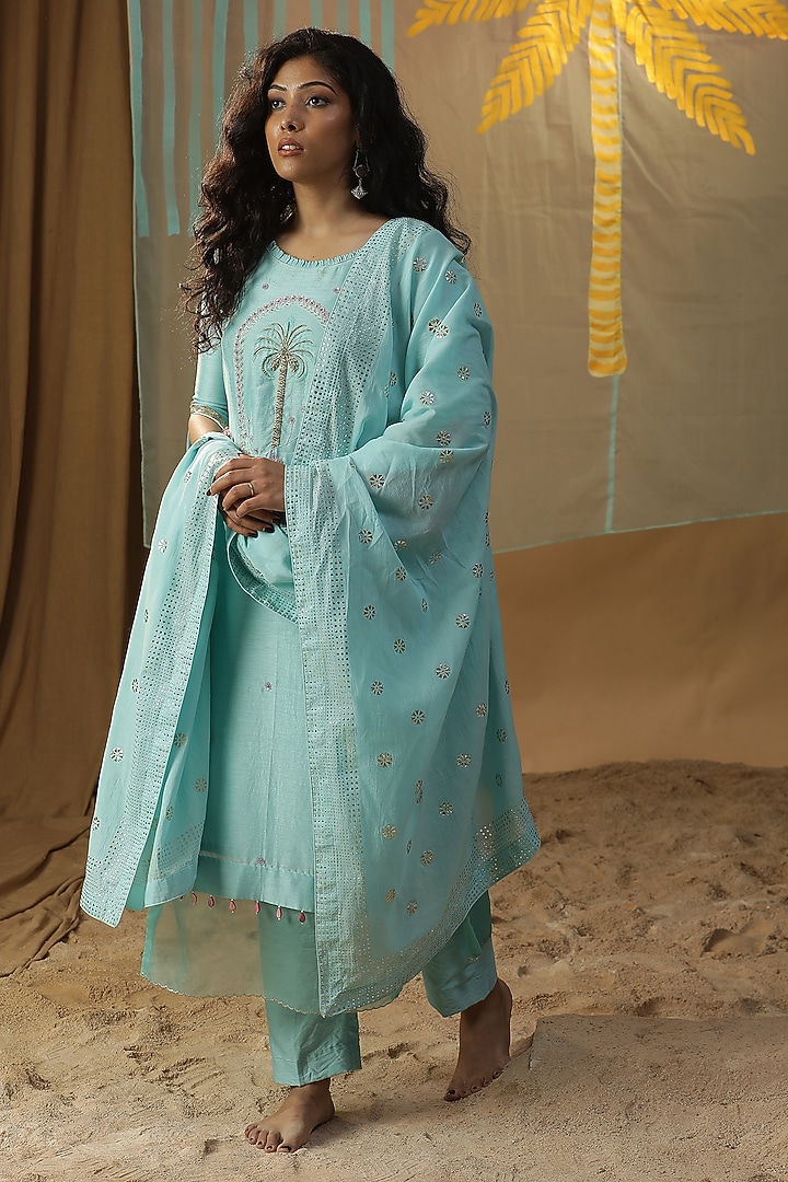 Sky Blue Chanderi Embroidered Kurta Set by Arpita Sulakshana at Pernia's Pop Up Shop