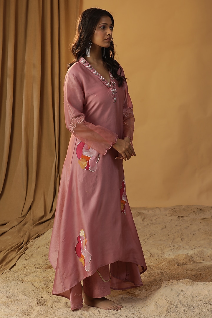 Pyaazi Pink Chanderi Hand Painted & Cutdana Work A-Line Tunic Set by Arpita Sulakshana at Pernia's Pop Up Shop
