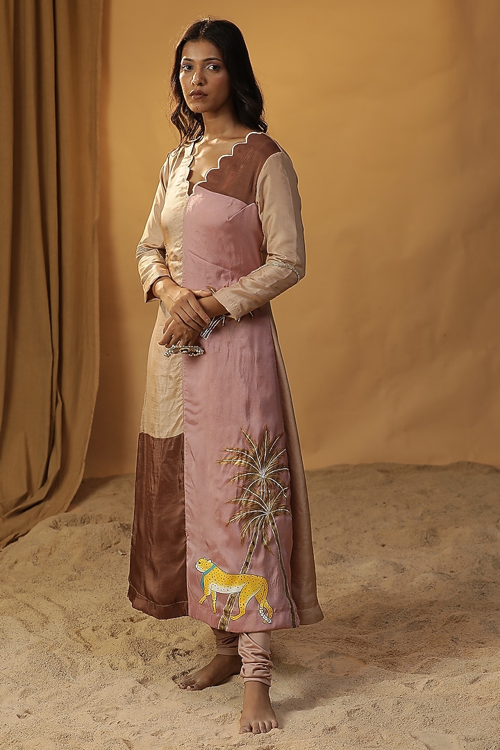 Peach Pink Summer Silk Block Printed & Gota Work Kurta Set by Arpita Sulakshana at Pernia's Pop Up Shop