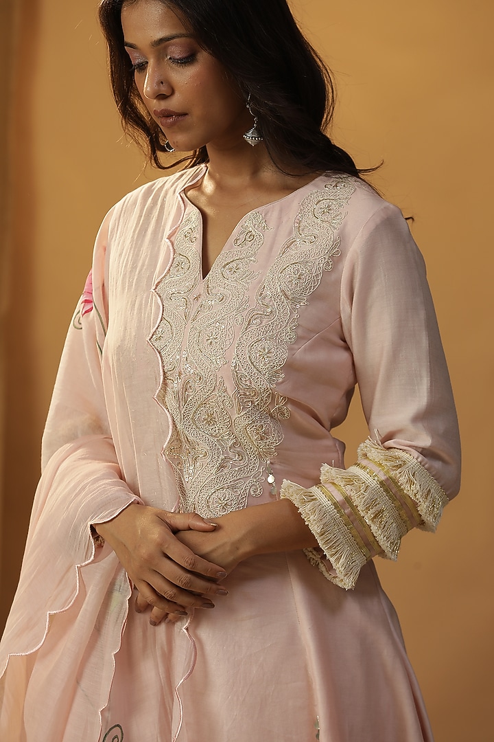 Baby Pink Chanderi Thread Work A-line Kurta Set by Arpita Sulakshana at Pernia's Pop Up Shop