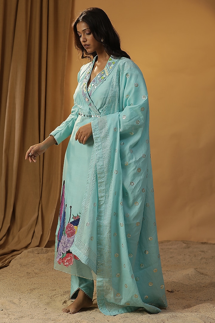 Sky Blue Chanderi Stone Work & Butterfly Hand Painted Kurta Set by Arpita Sulakshana at Pernia's Pop Up Shop