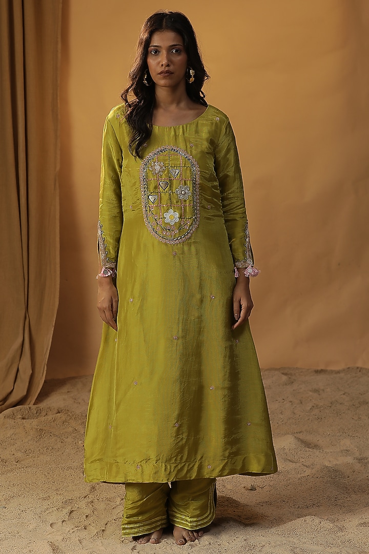 Green Chanderi Cutdana Embroidered Party Wear Anarkali Set by Arpita Sulakshana at Pernia's Pop Up Shop