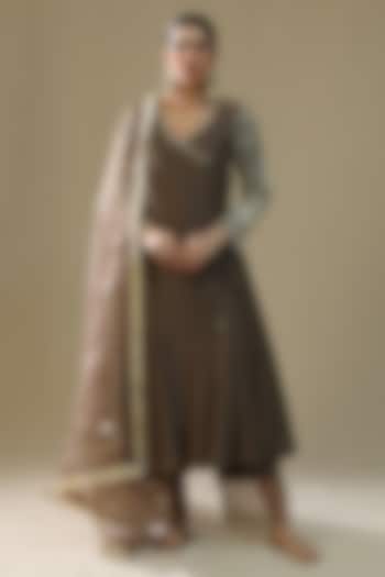 Mocha Colored Chanderi Silk Angrakha Kurta Set by Arpita Sulakshana at Pernia's Pop Up Shop