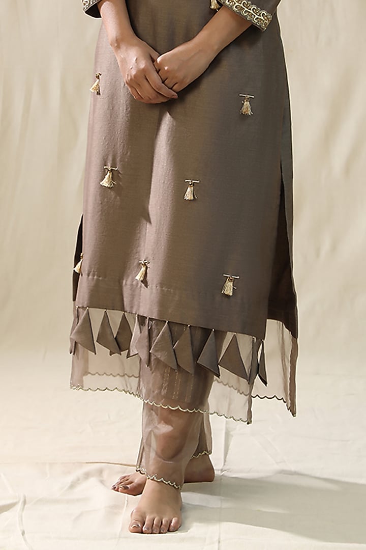 Mocha Colored Chanderi Silk Kurta Set by Arpita Sulakshana at Pernia's Pop Up Shop